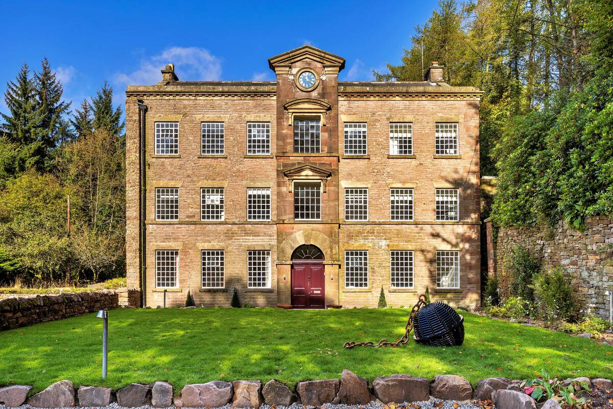 ARC Peaks Luxurious property in a delightful Peak District setting